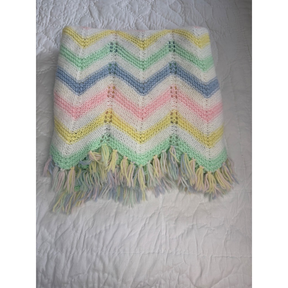 Crochet Knitted Baby Blanket Chevron Zig Zag Tassel Fringe READ small pull work